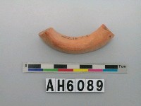 藏品(紅色泥質陶環)的圖片